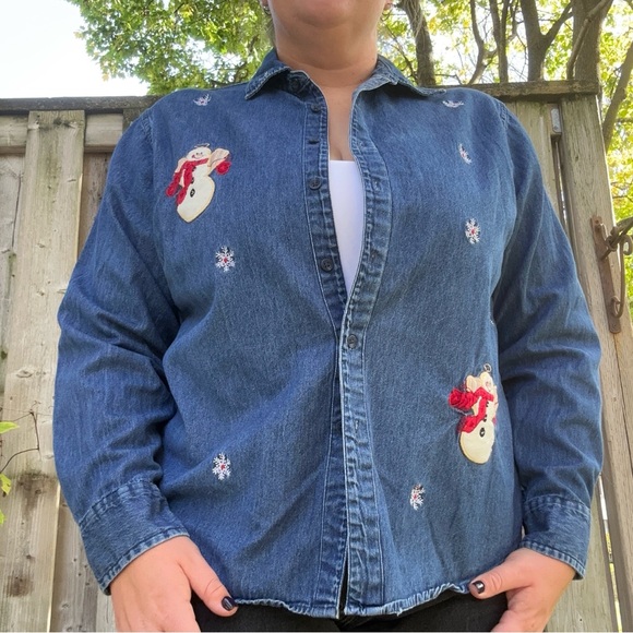 VINTAGE Christmas Denim Top - Picture 4 of 4
